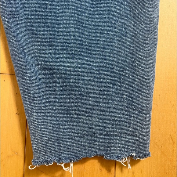 Oak + Fort Indigo Paperbag Waist Mom Jean 100% Cotton Size Medium - Picture 6 of 9